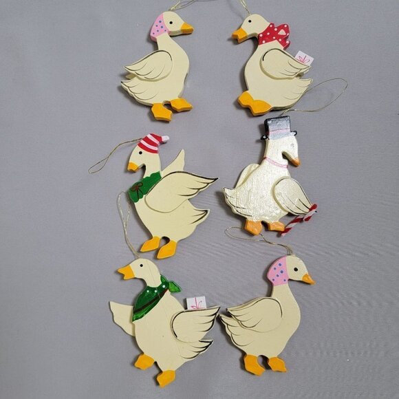 18 Vintage Wooden Hand Painted Goose Geese Silhouette Christmas Ornaments Taiwan - Picture 8 of 11
